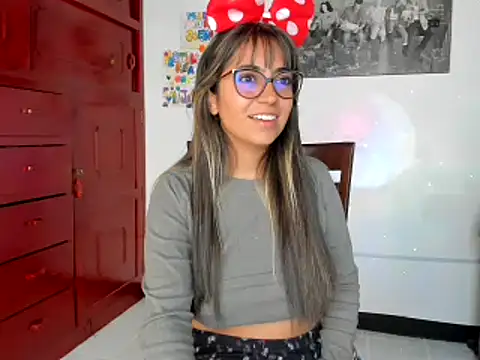 Snapshot of Isabellaa22_1 chatting on 02/10/25, 04:36 Isabellaa22 1 online show from 02/10/25, 04:36