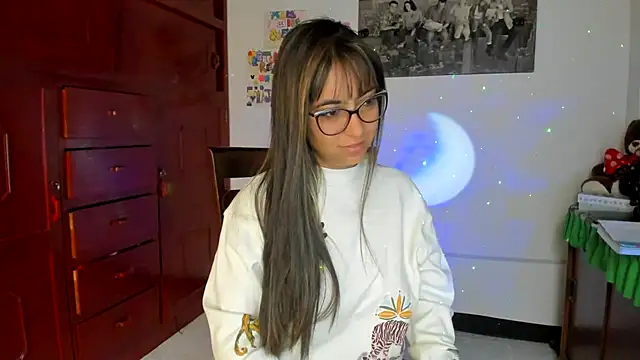 Snapshot of Isabellaa22_1 chatting on 02/11/25, 11:54 Isabellaa22 1 online show from 02/11/25, 11:54