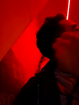 Snapshot of Vekie_007 chatting on 03/01/26, 12:56 Vekie 007 online show from 03/01/26, 12:56