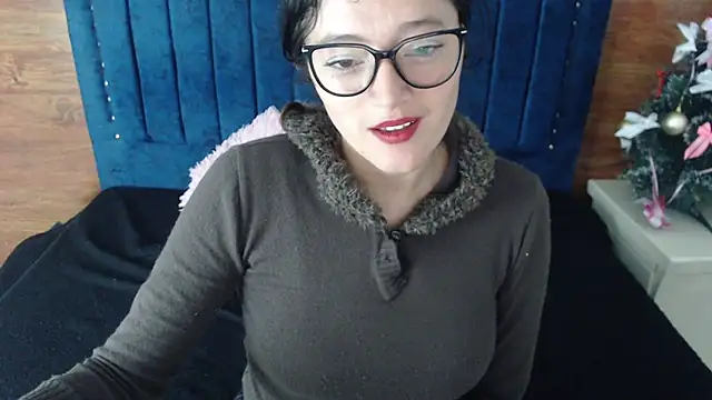 Snapshot of lunazulsj chatting on 12/23/24, 03:12 lunazulsj online show from 12/23/24, 03:12