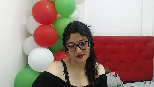 Snapshot of lunazulsj chatting on 01/08/25, 02:35 lunazulsj online show from 01/08/25, 02:35