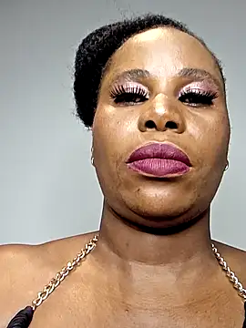 Snapshot of Nattybae09 chatting on 02/13/25, 07:10 Nattybae09 online show from 02/13/25, 07:10