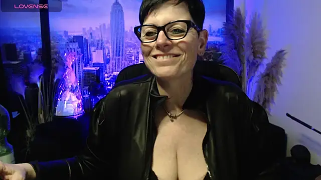ninarandmann online show from 05/19/26, 02:01