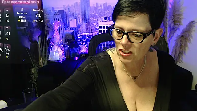 ninarandmann online show from 06/10/26, 02:38
