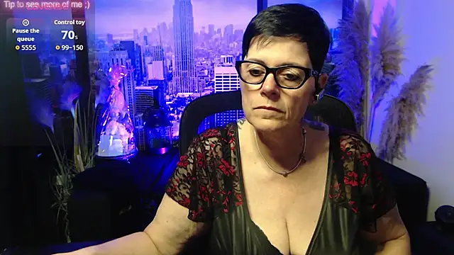ninarandmann online show from 06/14/26, 03:58