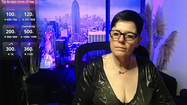 ninarandmann online show from 06/17/26, 05:36