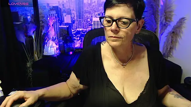 ninarandmann online show from 06/26/26, 05:39