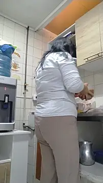 Natasha milf   online show from 06/27/26, 04:01