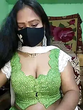 Idhika Paul online show from 03/10/25, 09:51