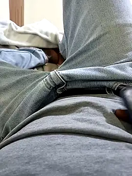 MaskedGQ online show from 12/01/25, 04:12