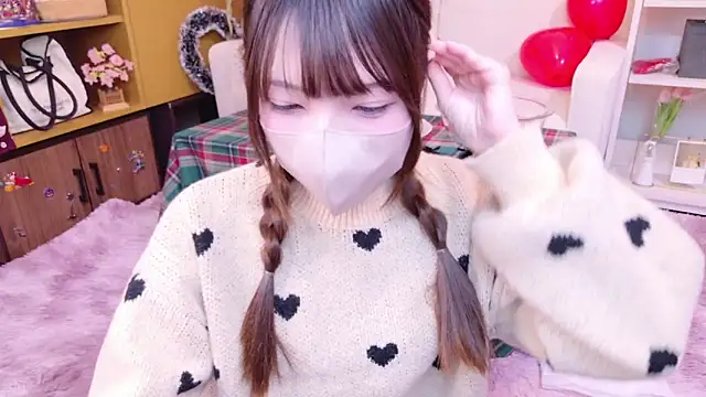 Snapshot of Naachan_ chatting on 02/13/25, 02:52 Naachan  online show from 02/13/25, 02:52