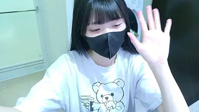 irohani usagi online show from 04/27/26, 12:25