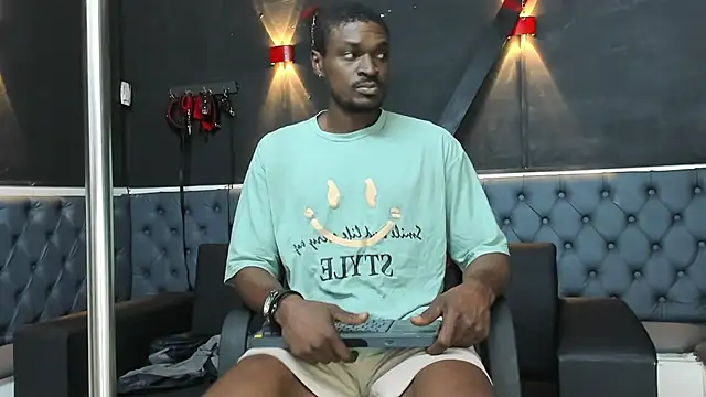 Terrance z online show from 11/03/25, 08:21