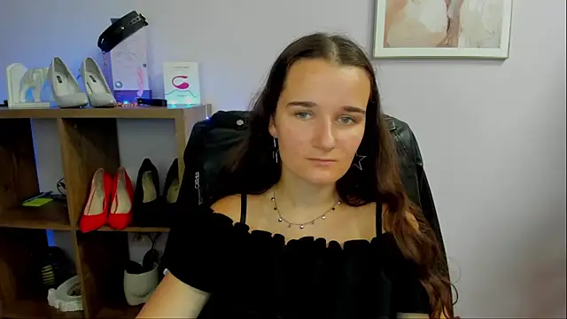 Snapshot of KateDelight chatting on 09/20/25, 06:36 KateDelight online show from 09/20/25, 06:36