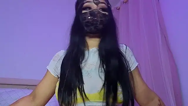 kamila french online show from 05/06/26, 09:09