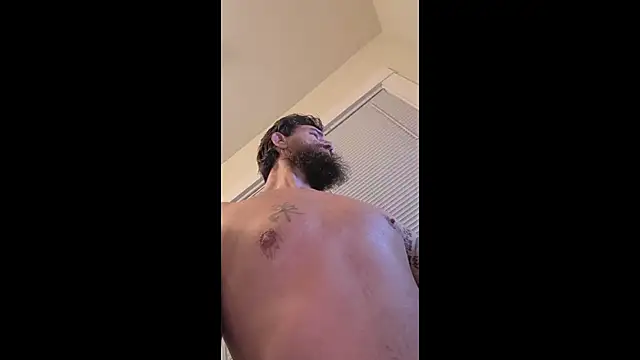 Armyexhibitionistvet online show from 09/10/25, 04:12