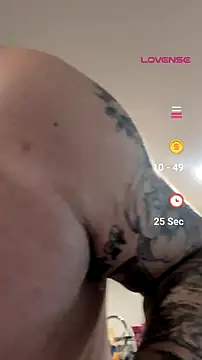 Snapshot of Armyexhibitionistvet chatting on 07/04/26, 11:44 Armyexhibitionistvet online show from 07/04/26, 11:44