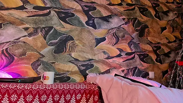 CrystalRey online show from 01/11/25, 05:31