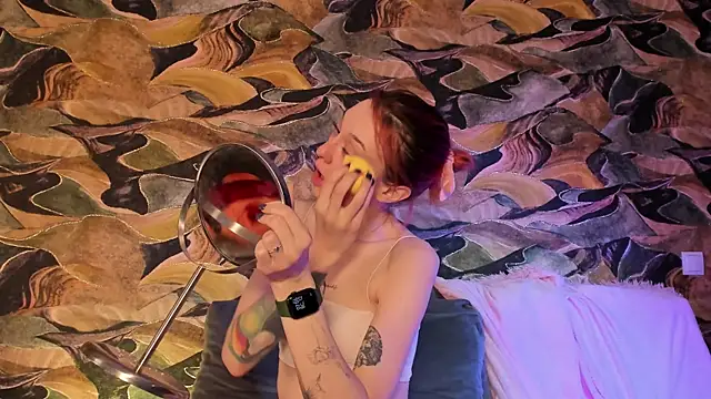 CrystalRey online show from 01/12/25, 02:56