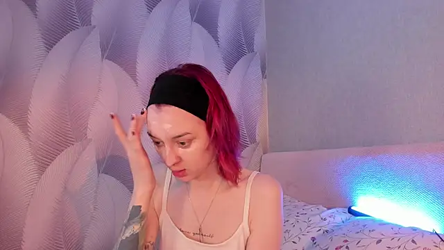 CrystalRey online show from 03/21/25, 05:21