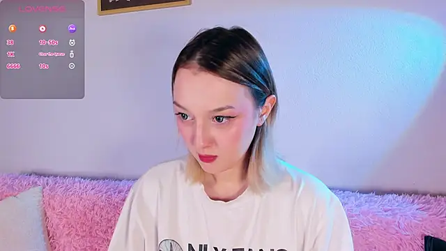 CrystalRey online show from 11/04/25, 08:24