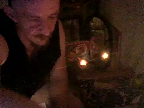 prcalek19 online show from 11/13/25, 05:12