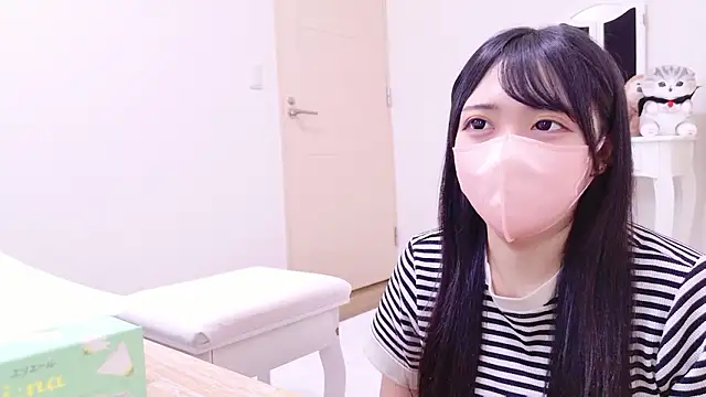 Snapshot of nathi_ko_xo chatting on 10/09/25, 05:00 nathi ko xo online show from 10/09/25, 05:00