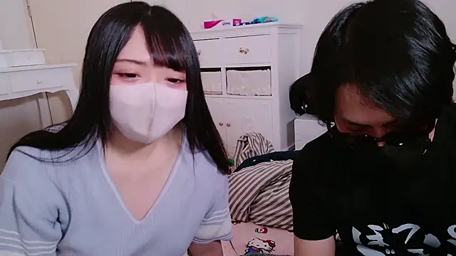 Snapshot of nathi_ko_xo chatting on 01/11/26, 12:10 nathi ko xo online show from 01/11/26, 12:10