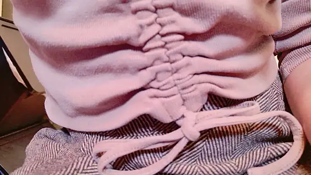 Snapshot of sayaka_xo chatting on 11/20/25, 05:07 sayaka xo online show from 11/20/25, 05:07