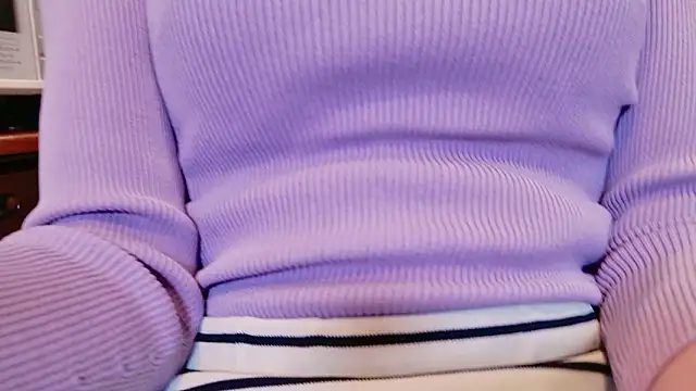 Snapshot of sayaka_xo chatting on 11/25/25, 07:08 sayaka xo online show from 11/25/25, 07:08