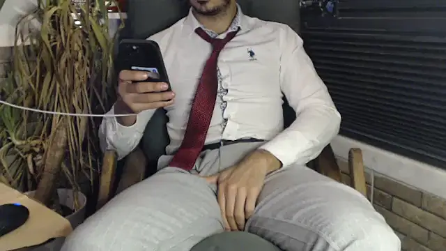 Naughtb0y online show from 02/25/25, 10:39