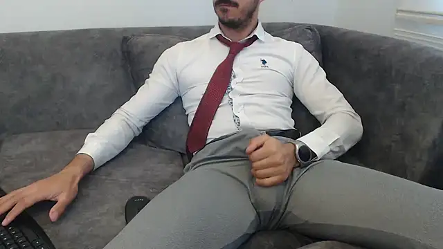 Naughtb0y online show from 05/03/26, 11:27
