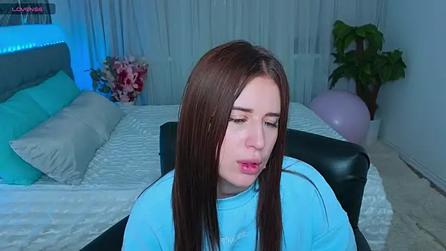 Milkissss online show from 02/05/25, 08:04