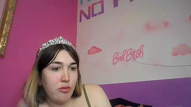 Icy  Diamond online show from 05/14/26, 08:15