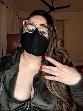 SEXY-Sardarni online show from 12/24/24, 03:47