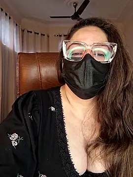 Snapshot of SEXY-Sardarni chatting on 01/19/26, 08:29 SEXY-Sardarni online show from 01/19/26, 08:29