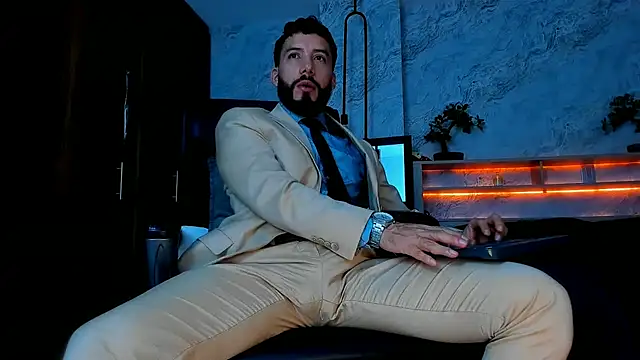 Snapshot of bruno_woods chatting on 02/27/25, 11:26 bruno woods online show from 02/27/25, 11:26