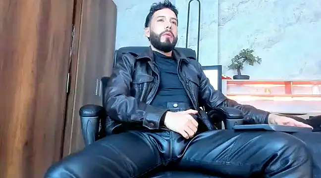 Snapshot of bruno_woods chatting on 03/02/25, 07:02 bruno woods online show from 03/02/25, 07:02