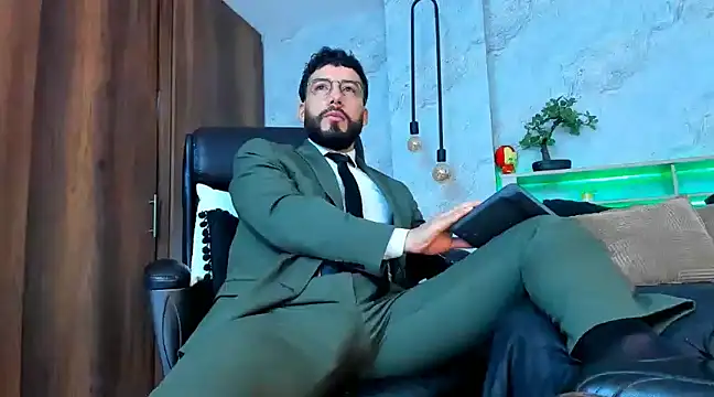 Snapshot of bruno_woods chatting on 03/16/25, 03:39 bruno woods online show from 03/16/25, 03:39