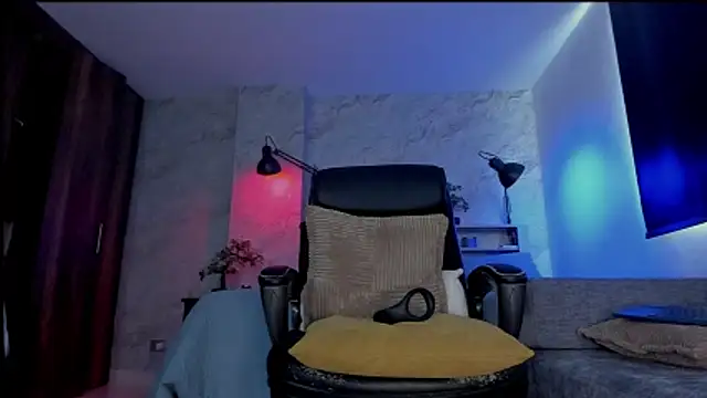 Snapshot of bruno_woods chatting on 11/26/25, 01:34 bruno woods online show from 11/26/25, 01:34