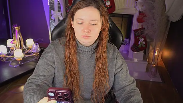 carolina elf online show from 11/28/25, 12:30