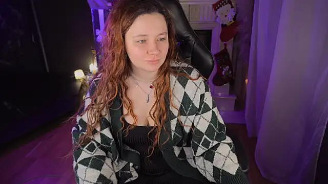 carolina elf online show from 12/16/25, 05:12