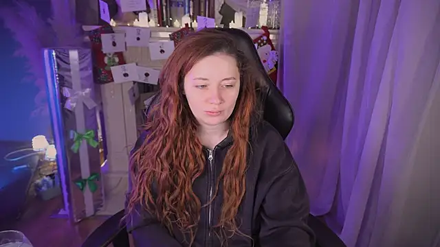 Snapshot of carolina_elf chatting on 01/10/26, 05:31 carolina elf online show from 01/10/26, 05:31