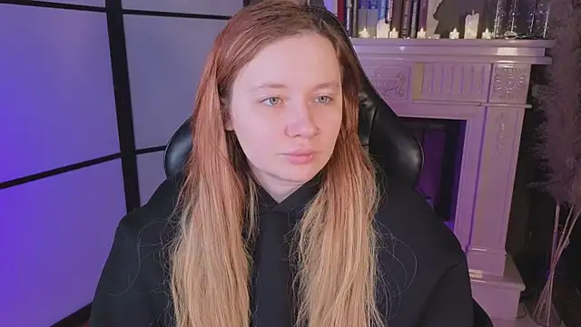 Snapshot of carolina_elf chatting on 03/01/26, 05:20 carolina elf online show from 03/01/26, 05:20