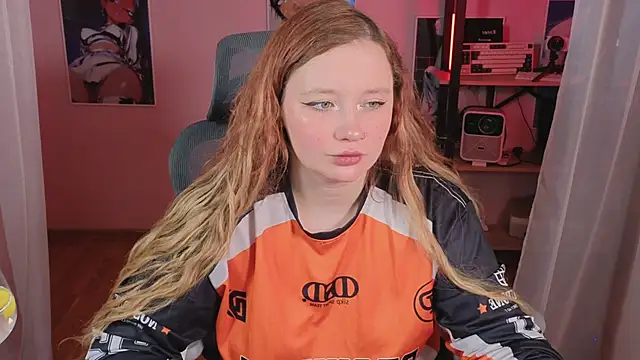 Snapshot of carolina_elf chatting on 03/03/26, 05:02 carolina elf online show from 03/03/26, 05:02