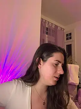 Snapshot of INELIKA chatting on 07/03/26, 11:33 INELIKA online show from 07/03/26, 11:33