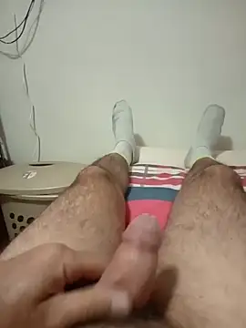 Snapshot of ale5858 chatting on 03/21/26, 06:55 ale5858 online show from 03/21/26, 06:55