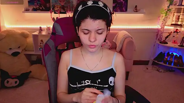 Snapshot of Katya_Zaitseva chatting on 04/18/26, 12:31 Katya Zaitseva online show from 04/18/26, 12:31