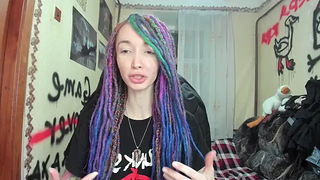 Roxy Silver online show from 12/20/24, 08:01