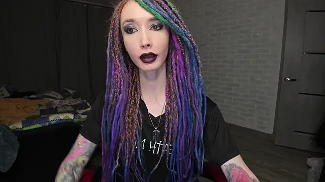 Roxy Silver online show from 01/09/25, 01:56